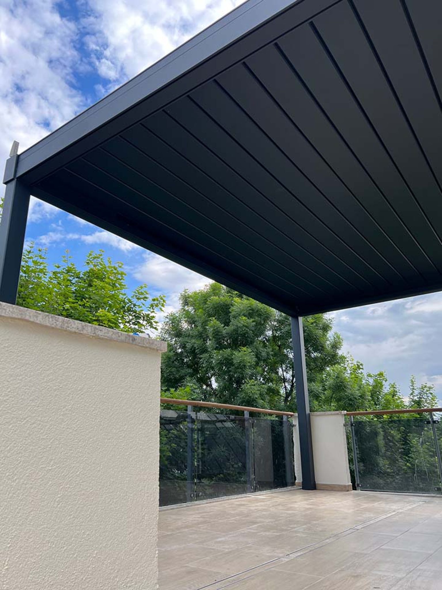 Bioklimatikus pergola