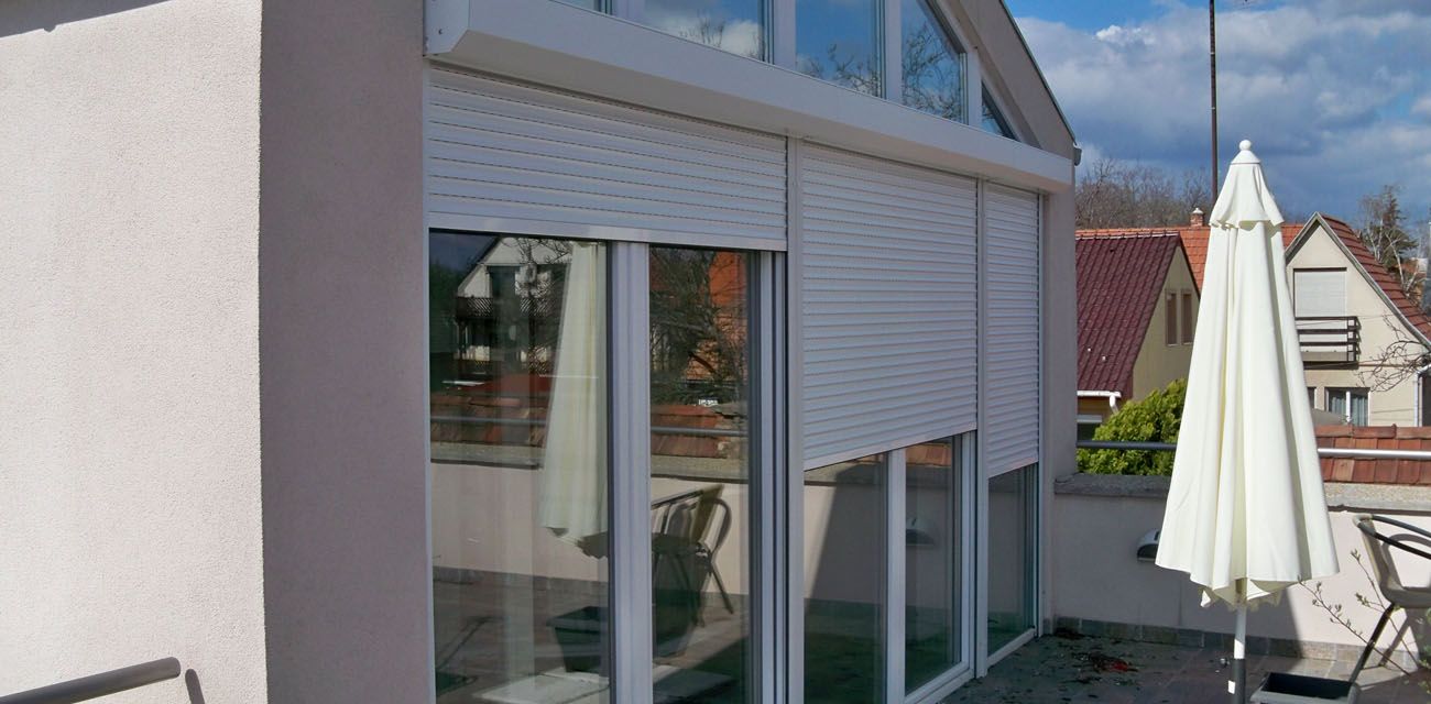 Külső tokos alumínium redőny